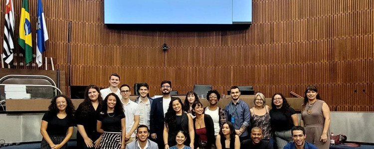 Alunos do curso de bacharelado em Políticas Públicas apresentam propostas de políticas públicas na Câmara Municipal de Santo André